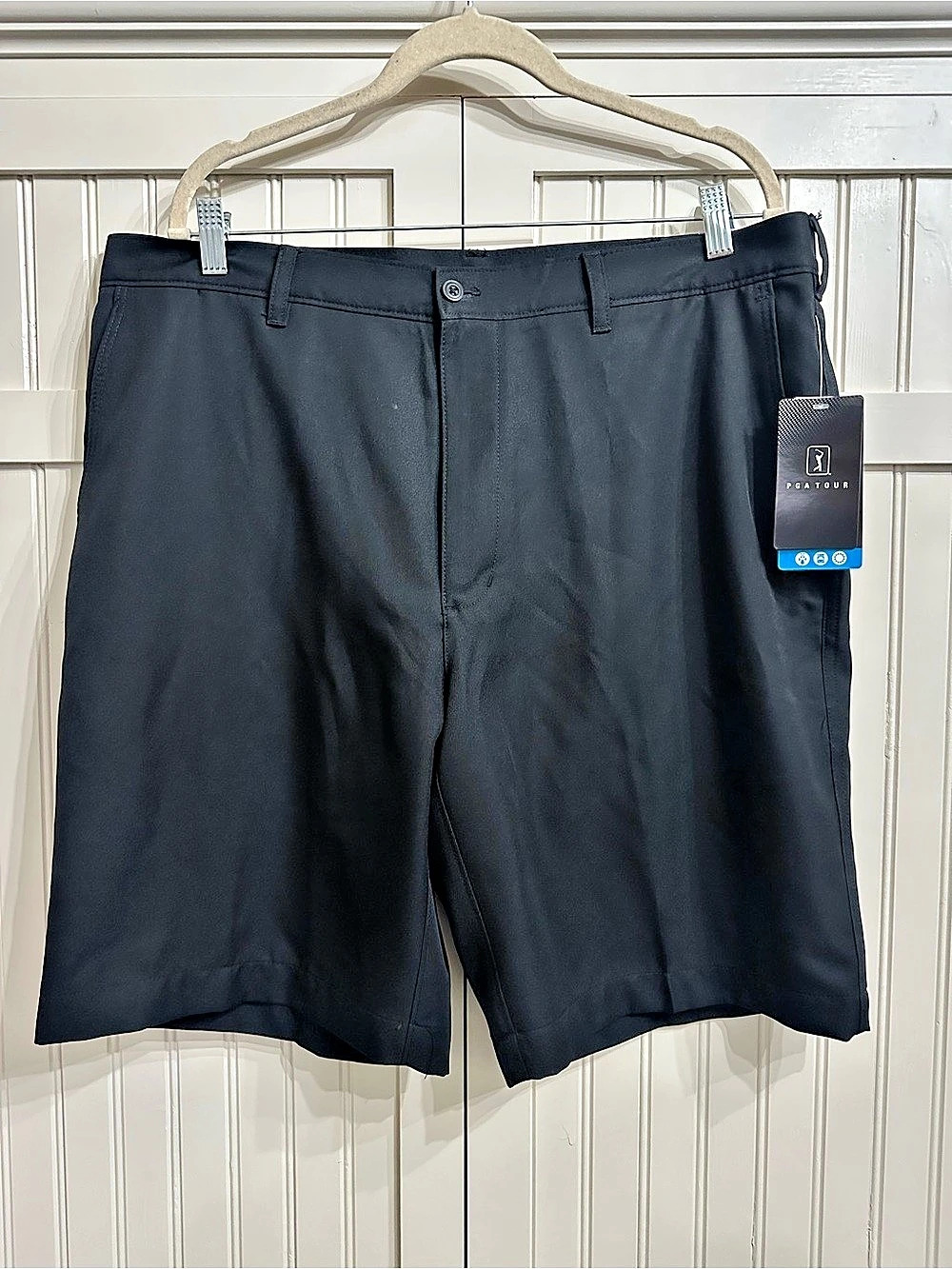 PGA TOUR Sunflux Shorts Men's Golf Shorts Black Size 38 NWT